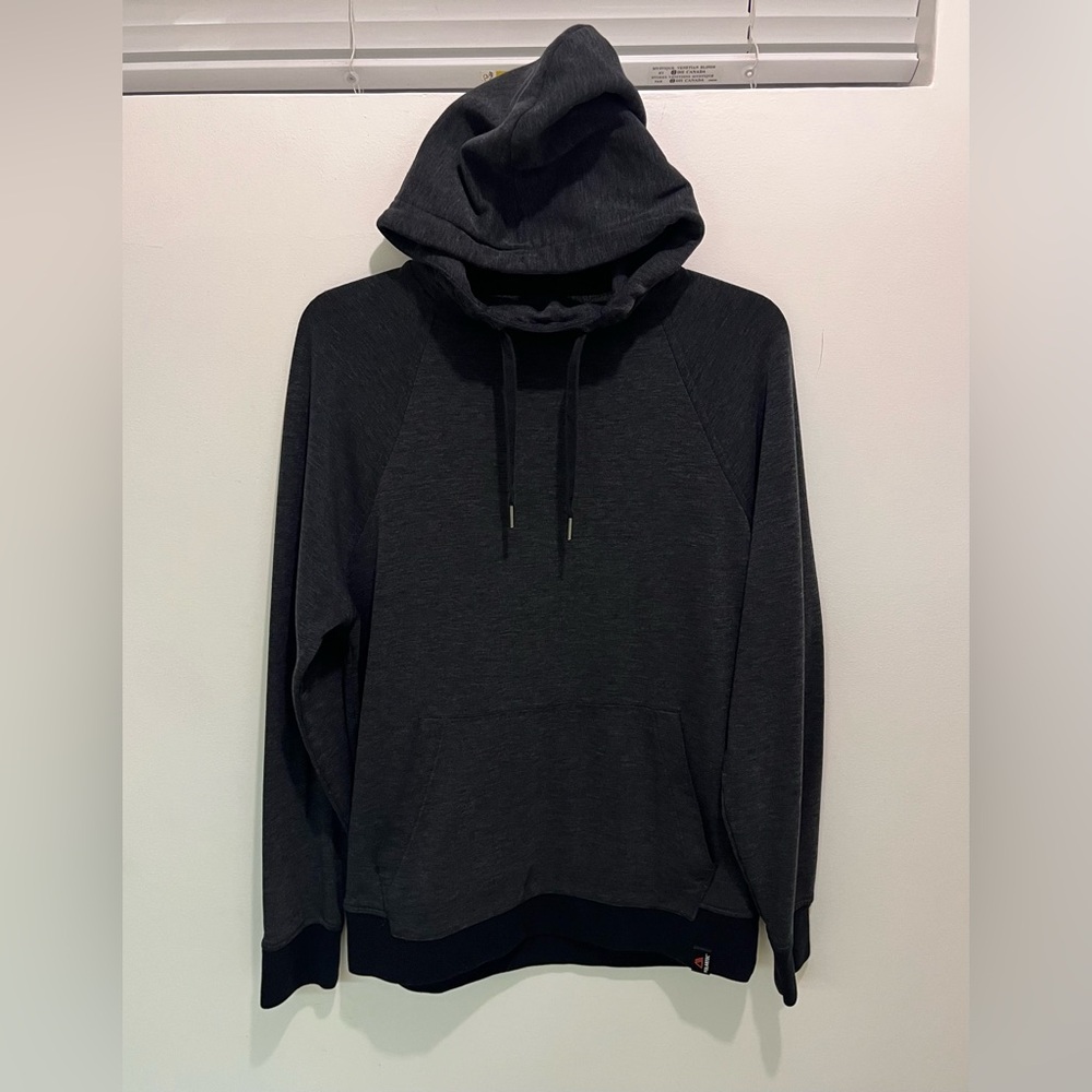 2/$20 Banana Republic Super Soft Grey-Black Hoodie, Kangaroo Pouch - fall weight